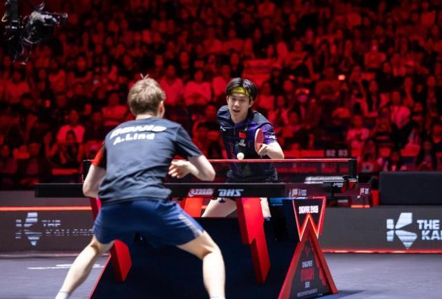 博鱼体育直播-王楚钦逆转进新加坡大满贯八强 自嘲“丑陋的胜利”